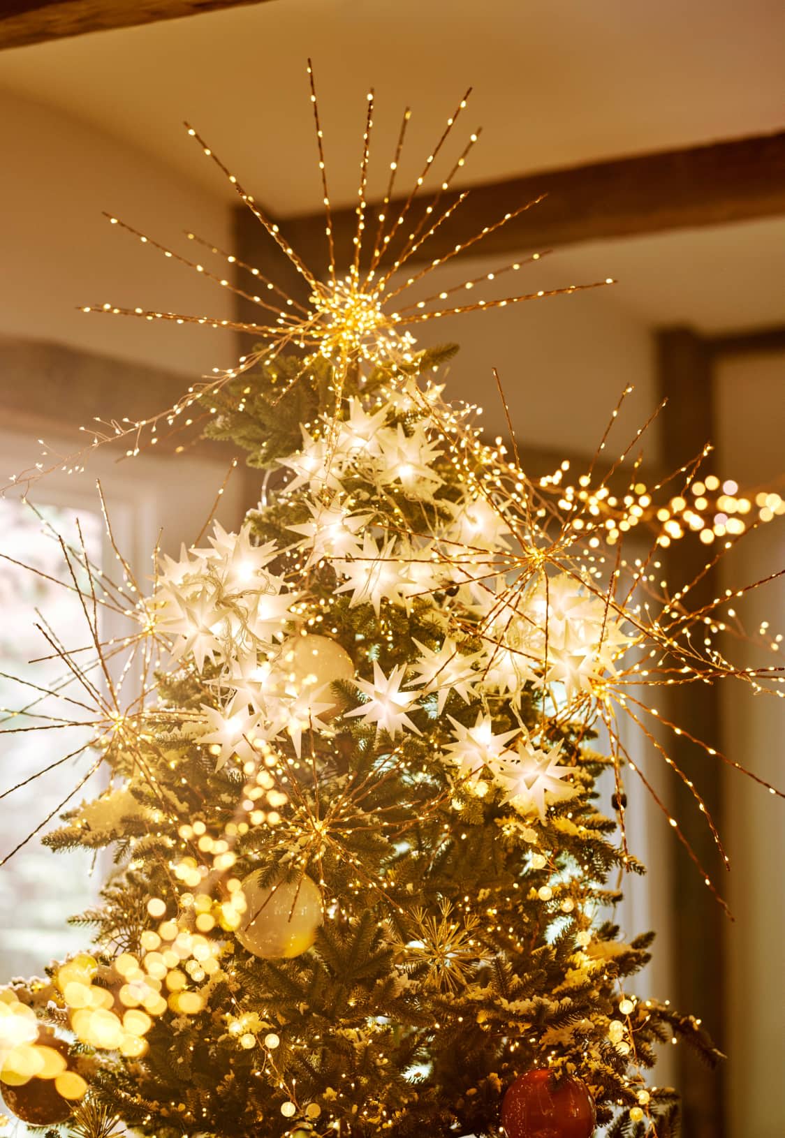 shop holiday lighting