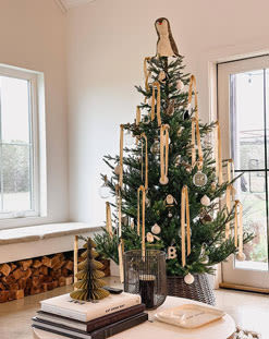 Faux Twinkling Pre Lit Norway Spruce