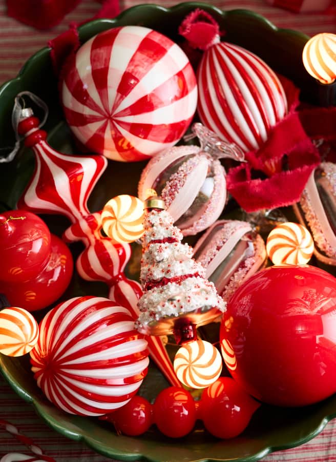explore the ornament shop