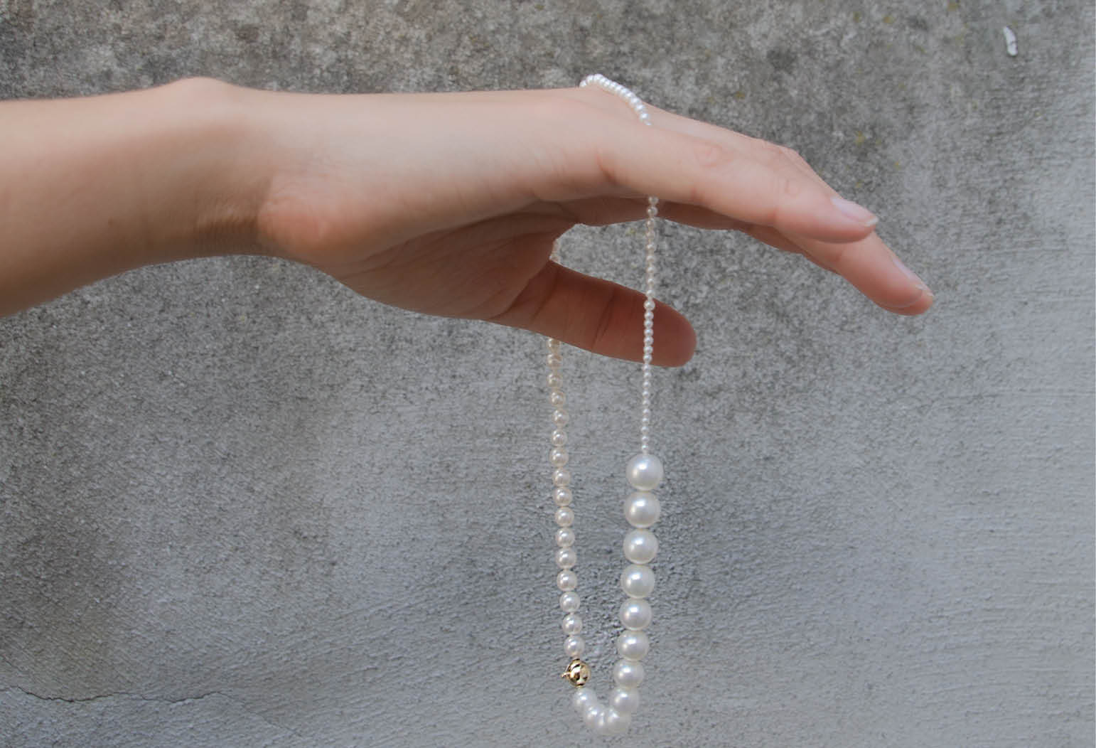 summer-trend pearl necklace sml