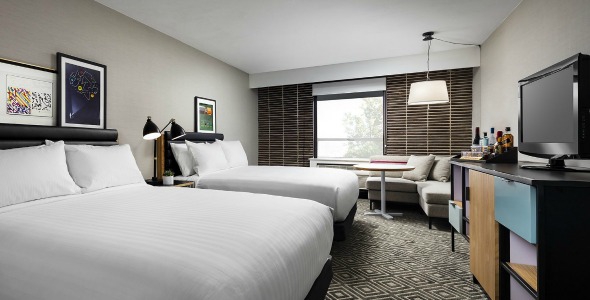 Freepoint Hotel Two Queen Room