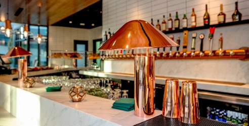 Glass House Bar