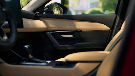 2025 MazdaCX5 Launch Sideshot07 16 9