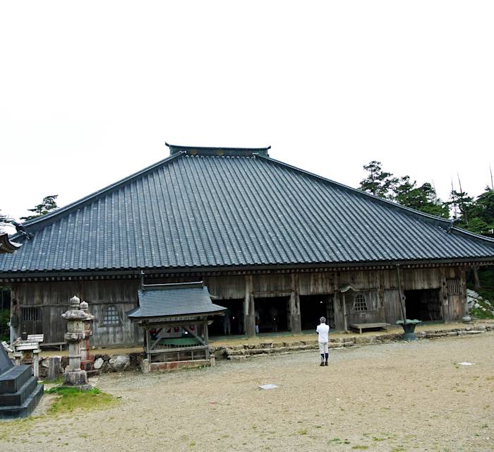 Ohminesanji Temple 01