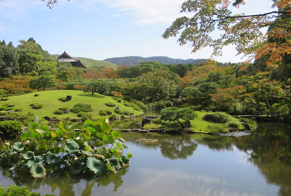 Isuien Garden 01