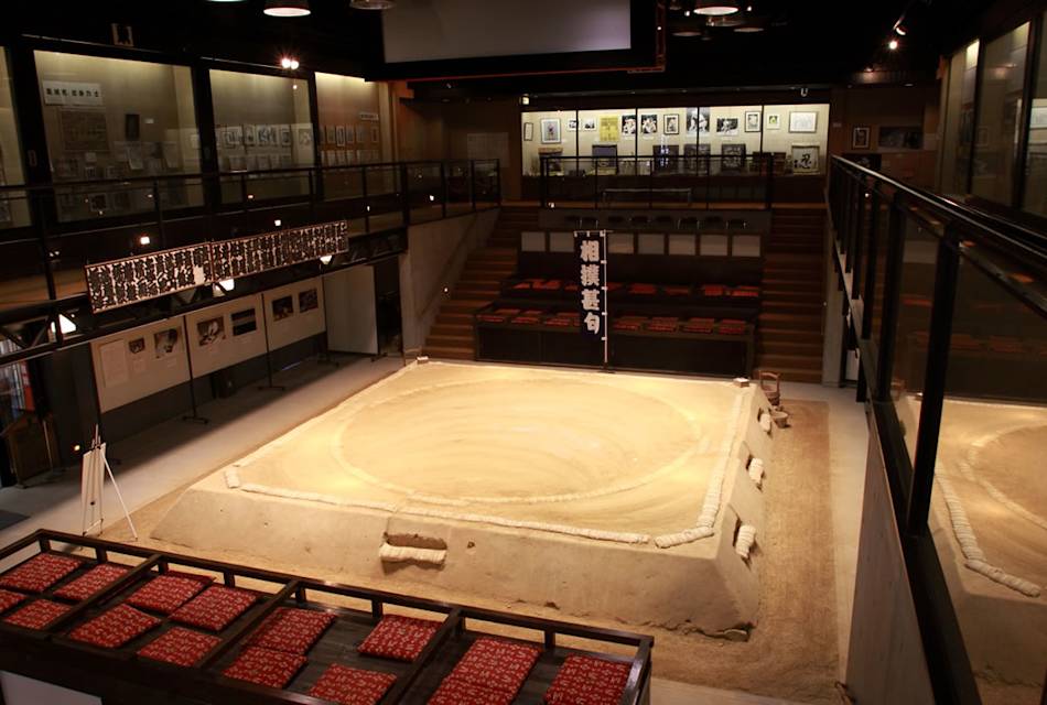 Katsuragi City Sumo Museum Kehayaza 01