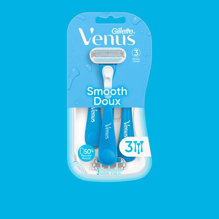 Gillette Venus Smooth disposable razor pack with three razors and text stating 3 blades