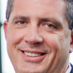 Portrait of Wayne Bloom