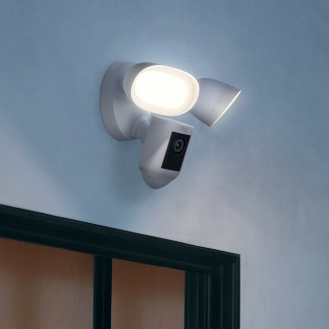 outdoor floodlight security camera white