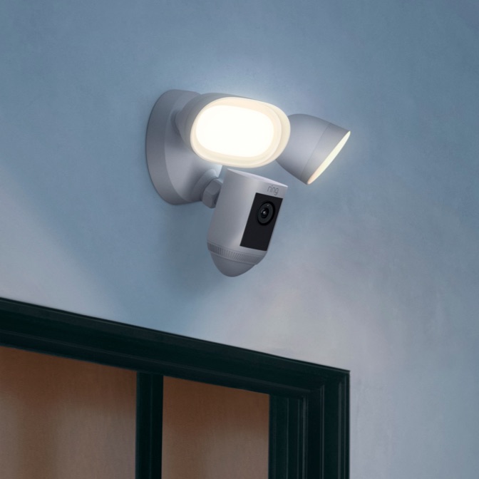 outdoor floodlight security camera white
