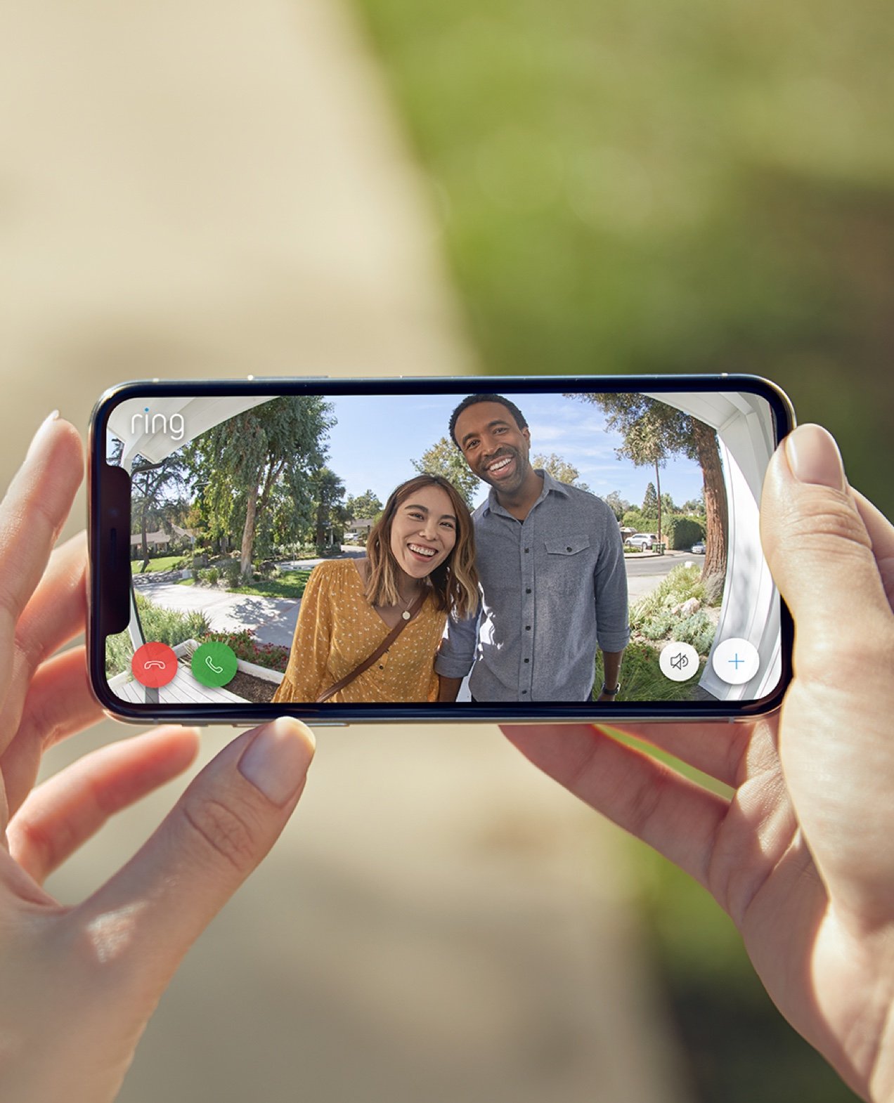 Answer the Door from Anywhere - Video Doorbell 3 + Solar Charger