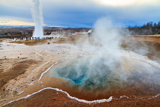 RE blogs-Strokkur eruption - SS1