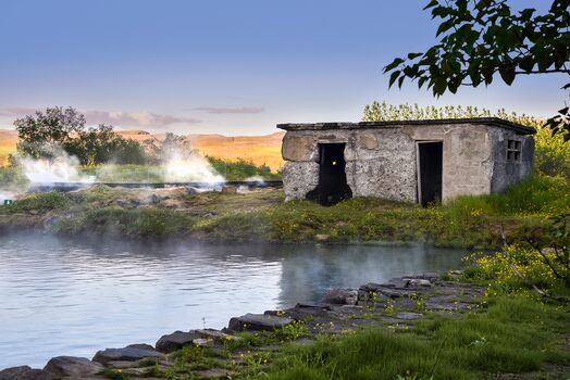 RE blogs-Secret lagoon (21)