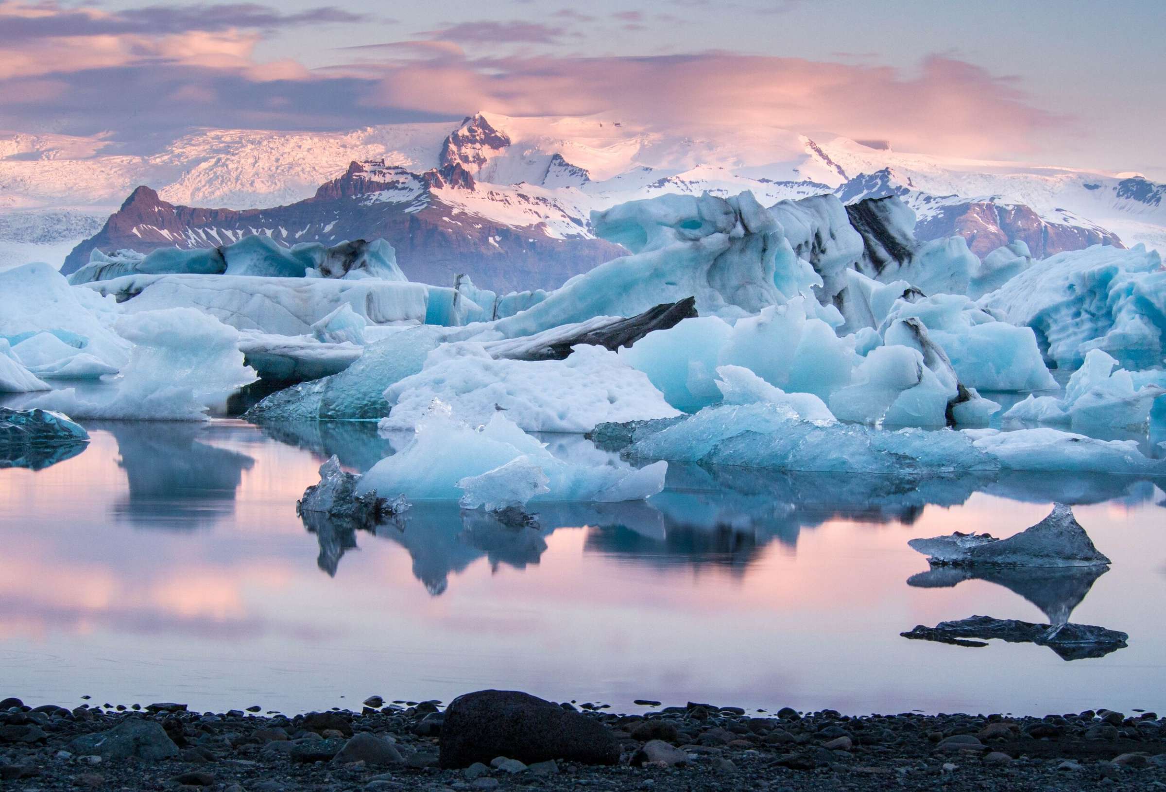 Jokulsarlon sunset winter header