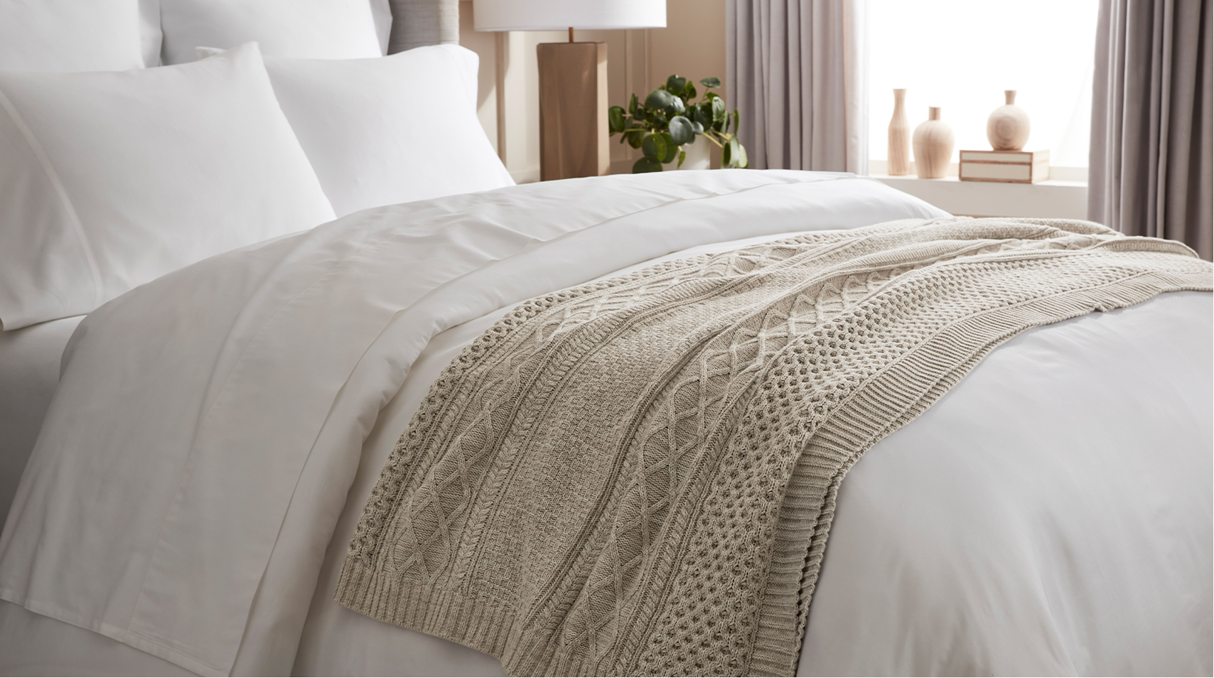 4 Reasons Every Room Needs a Throw Blanket - Asset 1