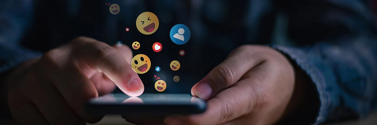 CZ - Sociální sítě na pracovních zařízeních Image