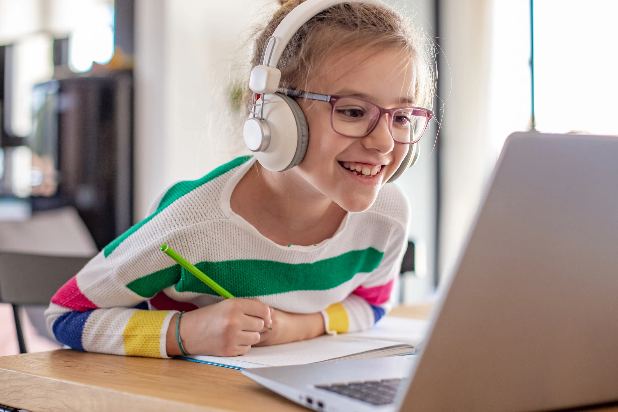 SEND online tuition, child learning from home