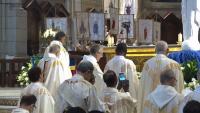 VIDEO Messe et Consécration de la ville de Paris aux Cœurs unis de Jésus et de Marie - 1:57:25 - 15 août 2020