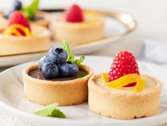 Custard Cookie Tarts recipe image