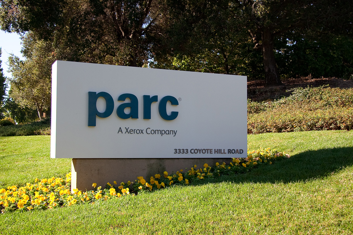 在PARC, A Xerox Company签名