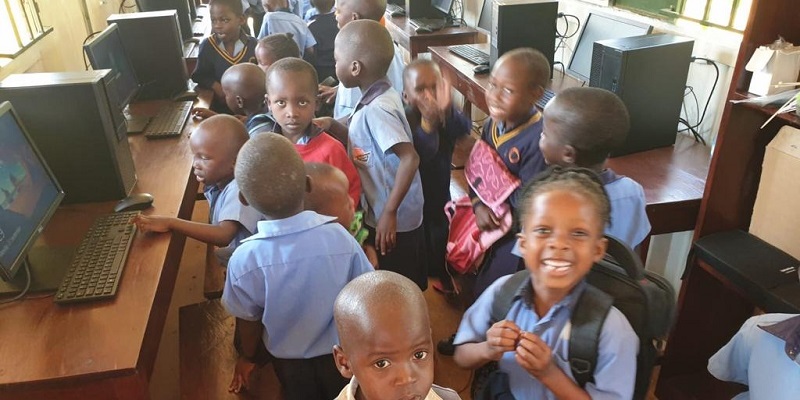 Uganda classroom of children