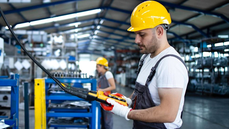 Abiti da Lavoro, la Guida alla scelta di Rossetto