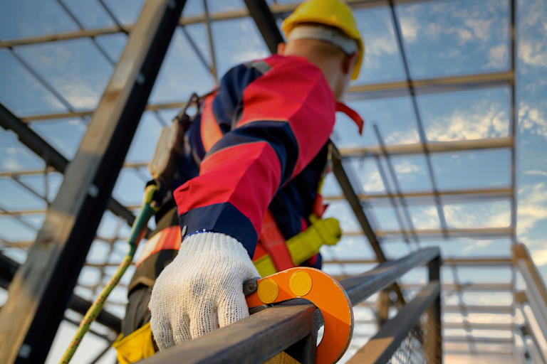 Guida alla scelta dei sistemi anticaduta Rossetto