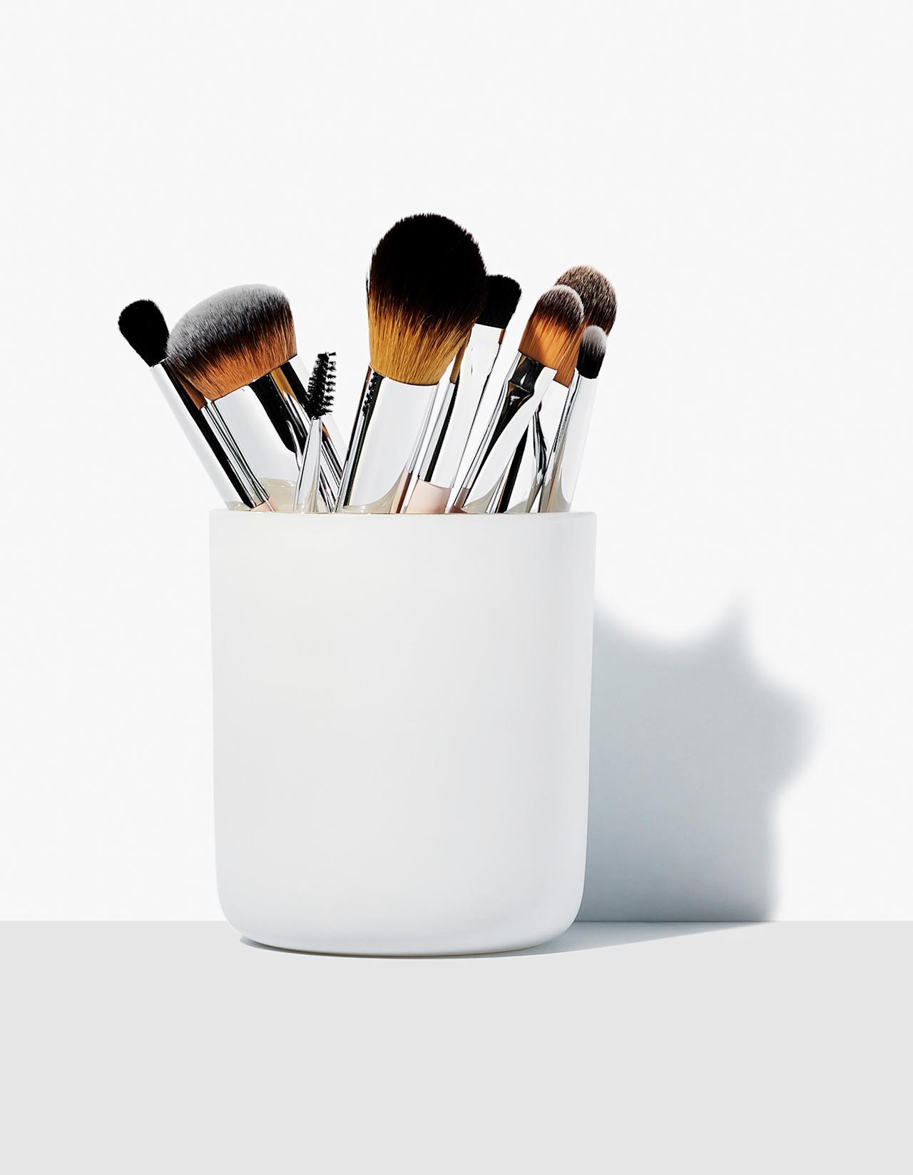 justbobbi_Diary_BeautyResolutions_Brushes