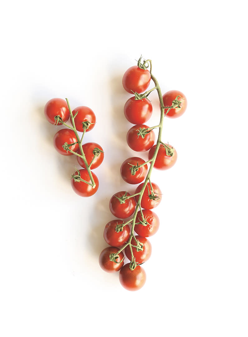 BOLD COLORS, HEALTHY FOOD_tomatos