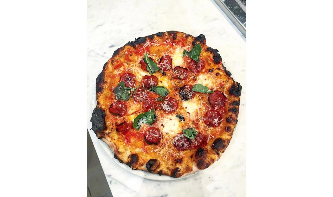 justbobbi_Diary_HamptonsGuide_SagPizza