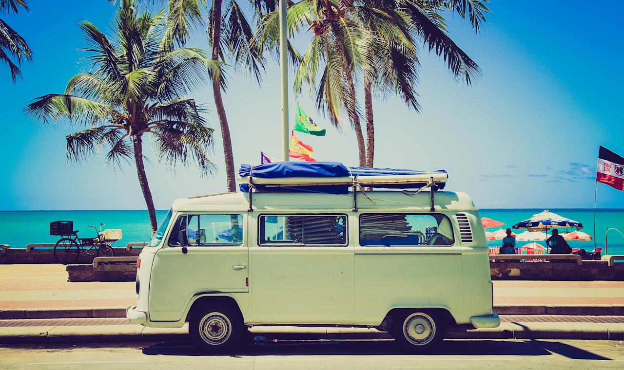 justbobbi_Diary_HealthyTravel_Featured