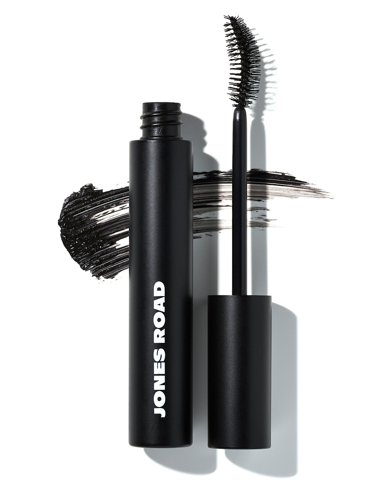 justbobbi_Diary_JonesRoadIntro_Mascara