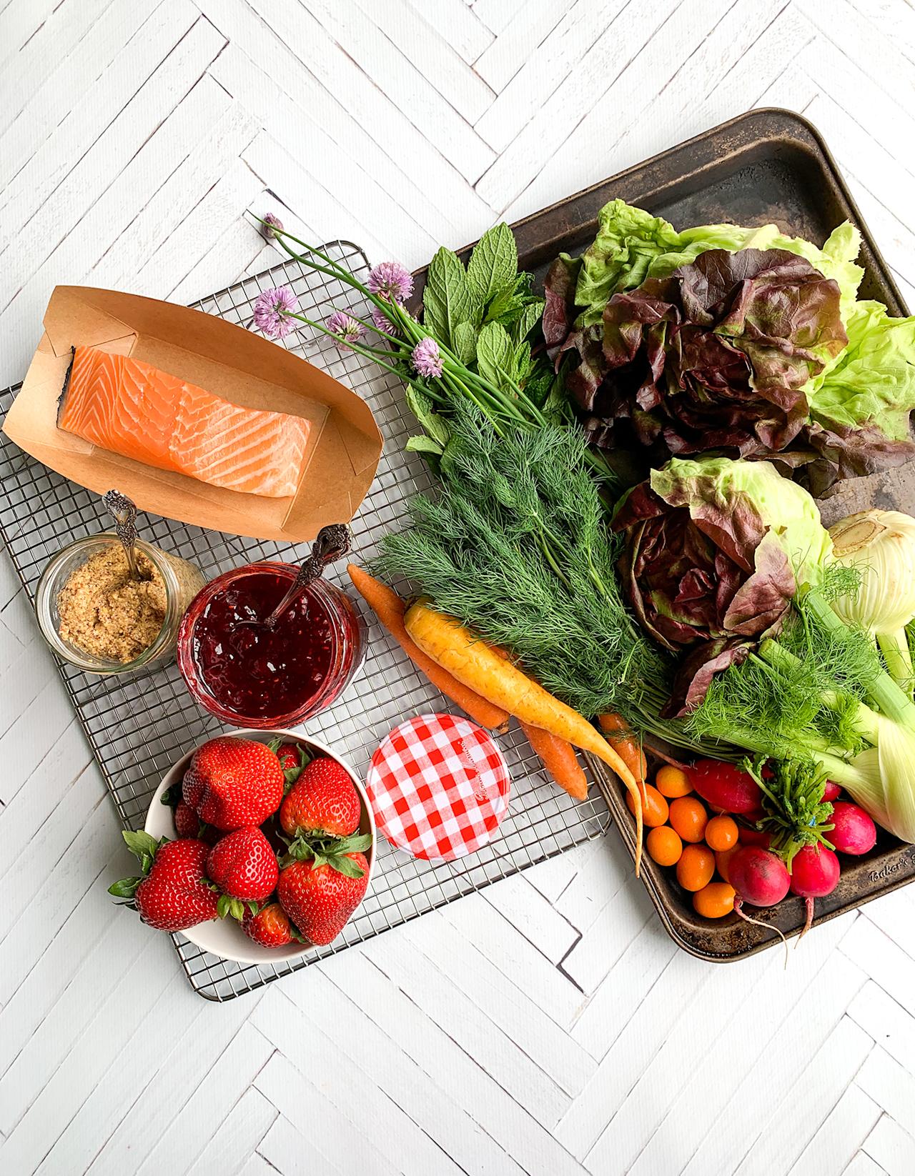 justbobbi_Diary_WFHSalad_Featured