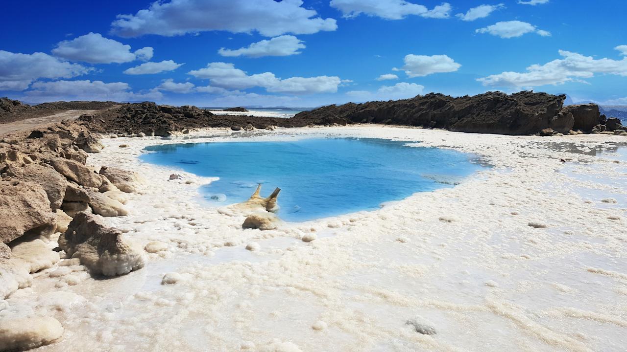 The Best Travel Destinations For Beauty Junkies_dead sea