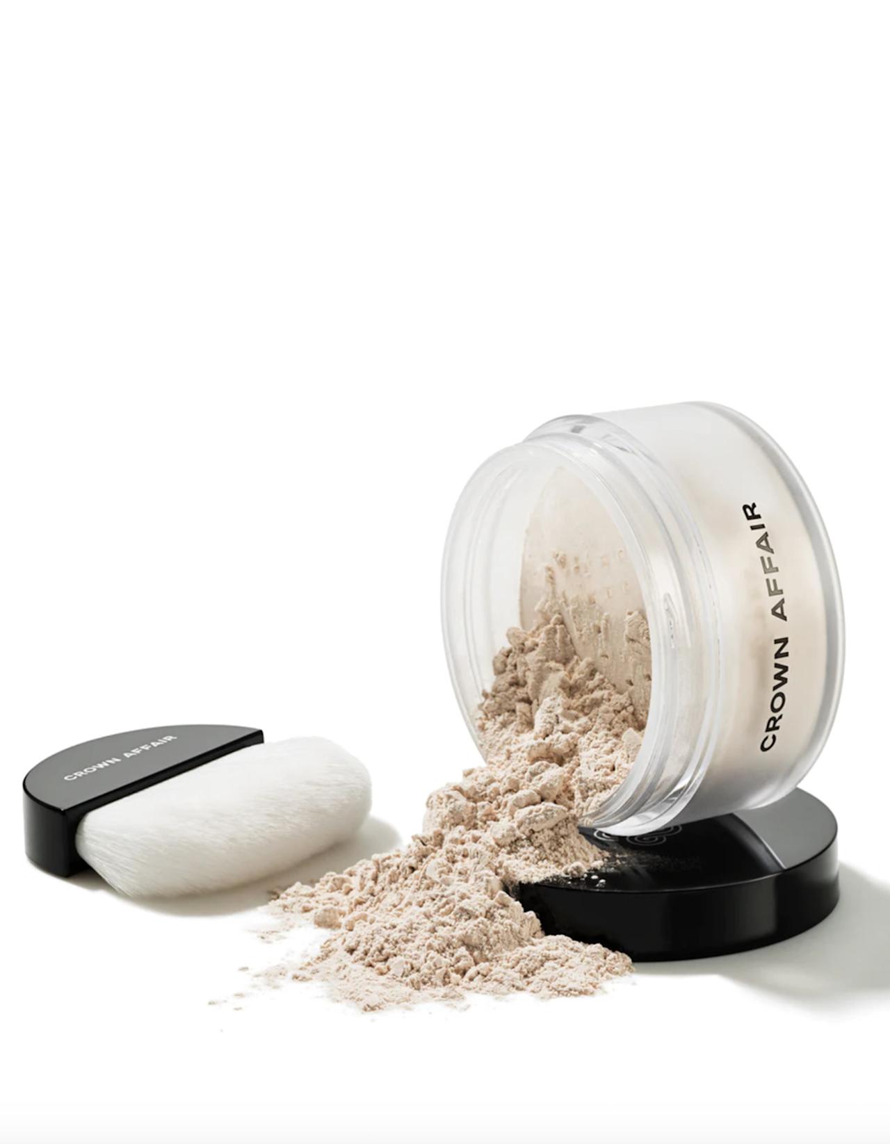 justbobbi_Diary_WorkoutEssentials_CrownAffair