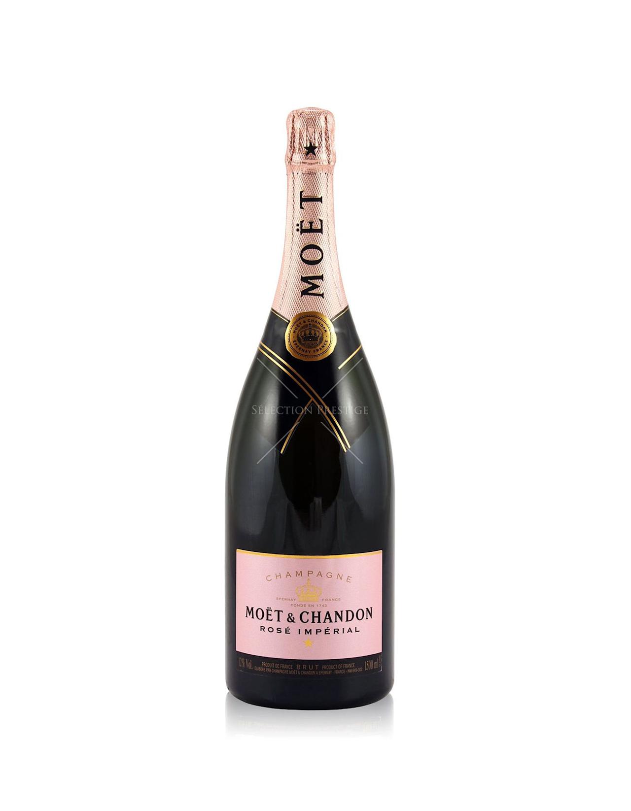 Vday_moet