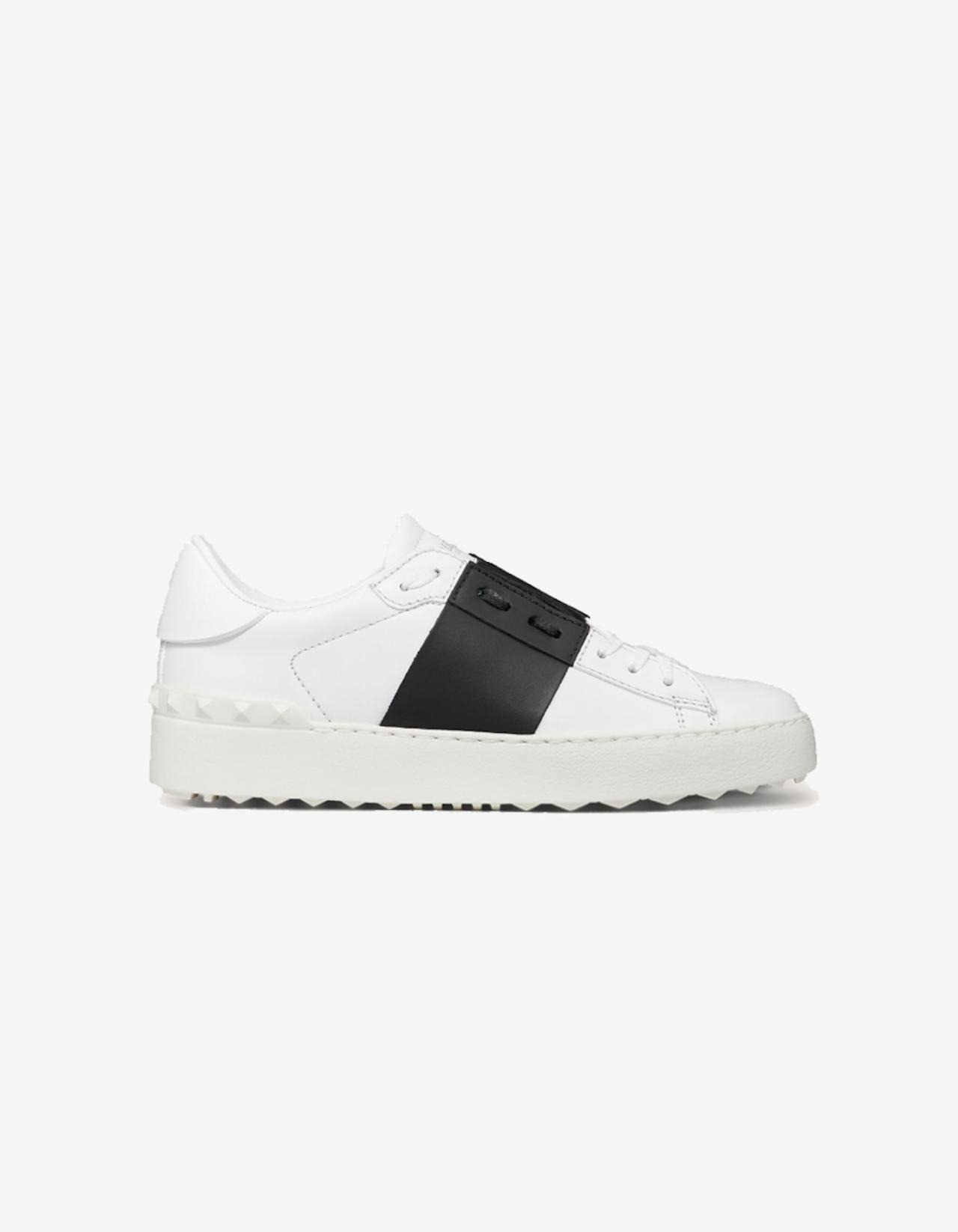 justbobbi_Diary_SneakerGuide_Valentino