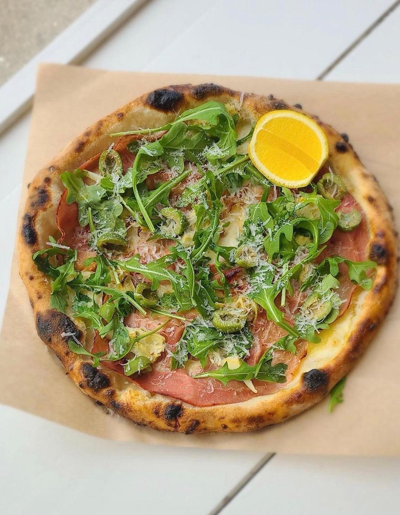 justbobbi_Diary_HamptonsGuide_SagPizza
