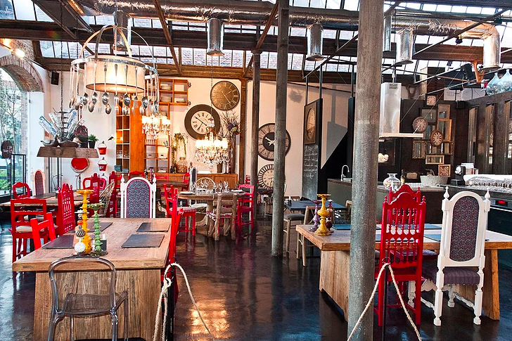 1300 Taberna, Lx Factory