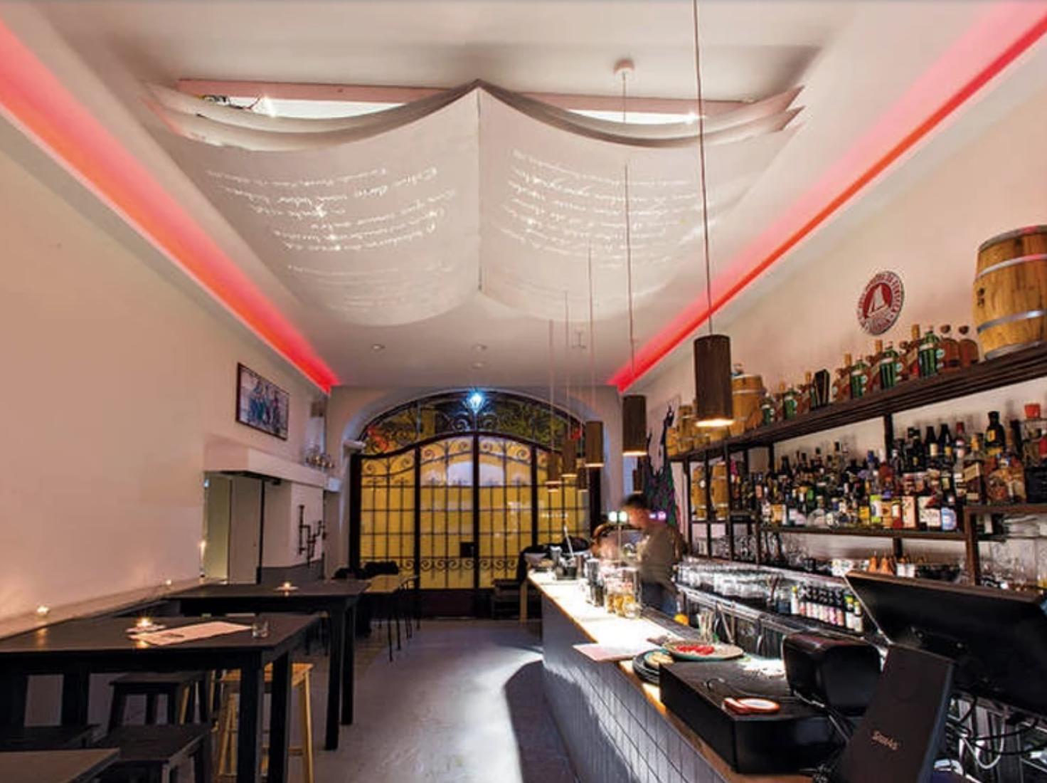 Bar Heterónimo, Marvila