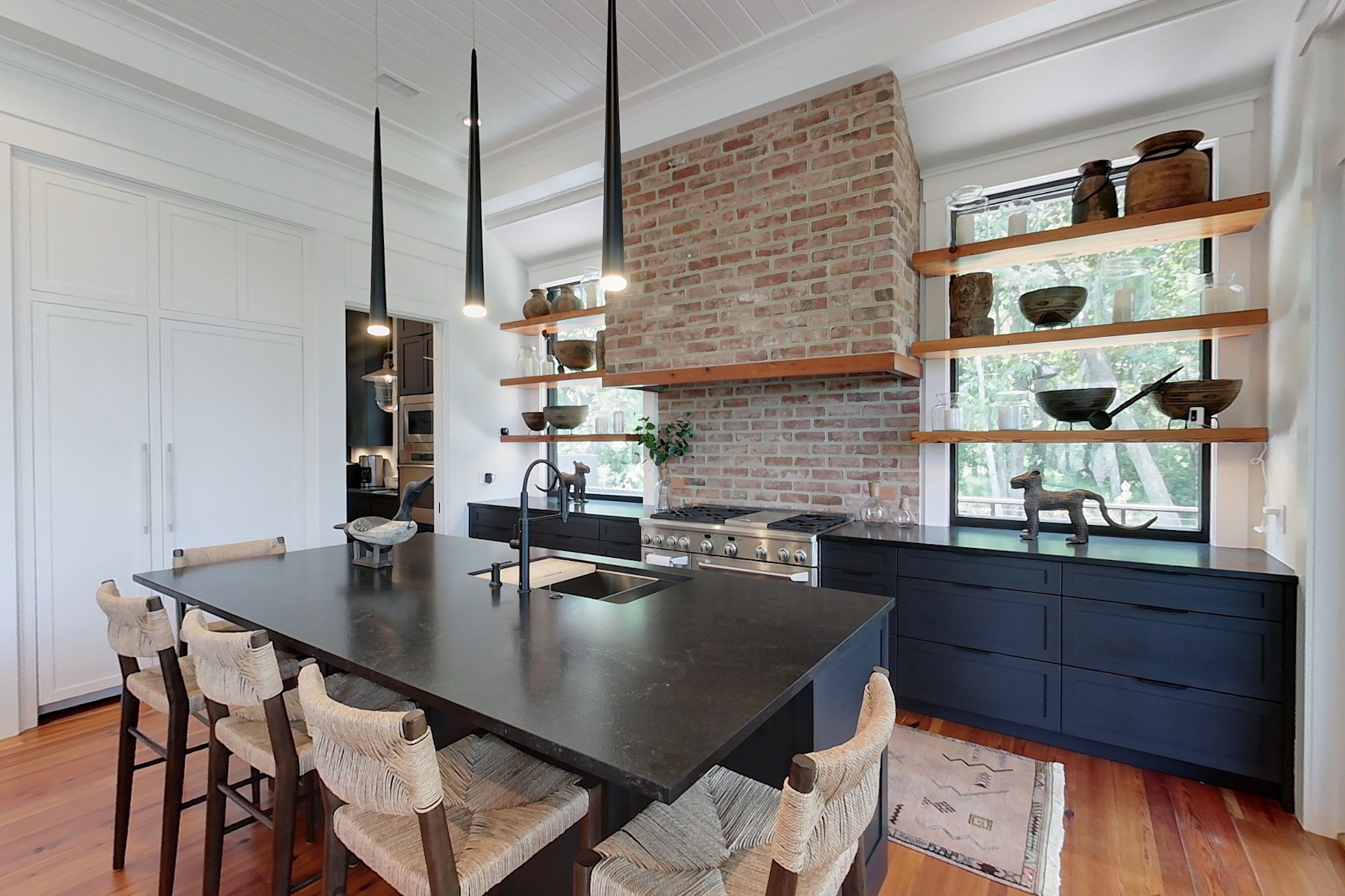 img 034 (18) kitchen