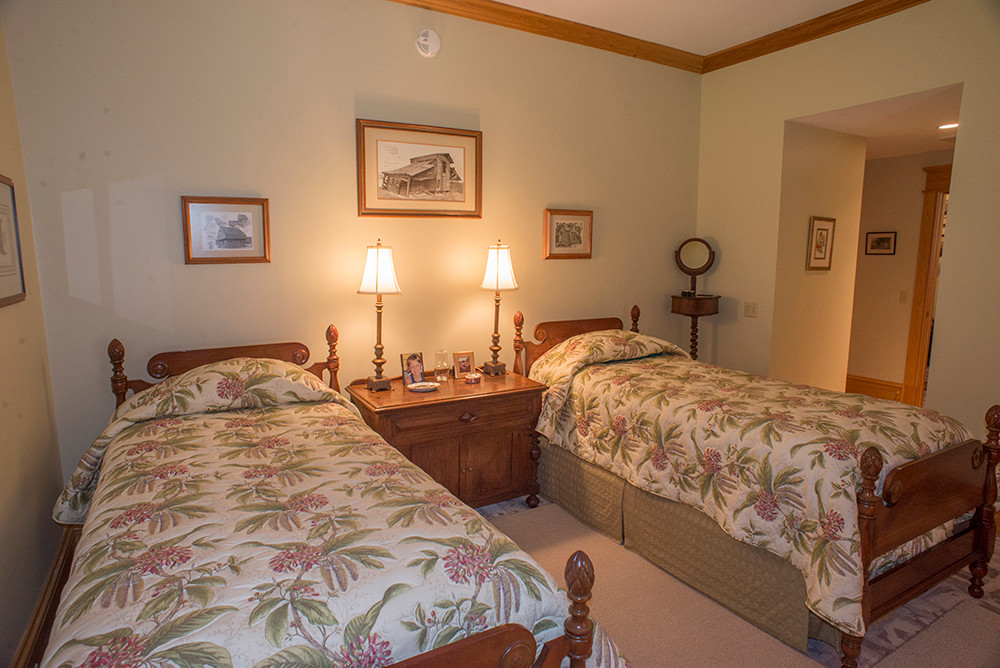10-Goat-Island-guestroom-1000x668
