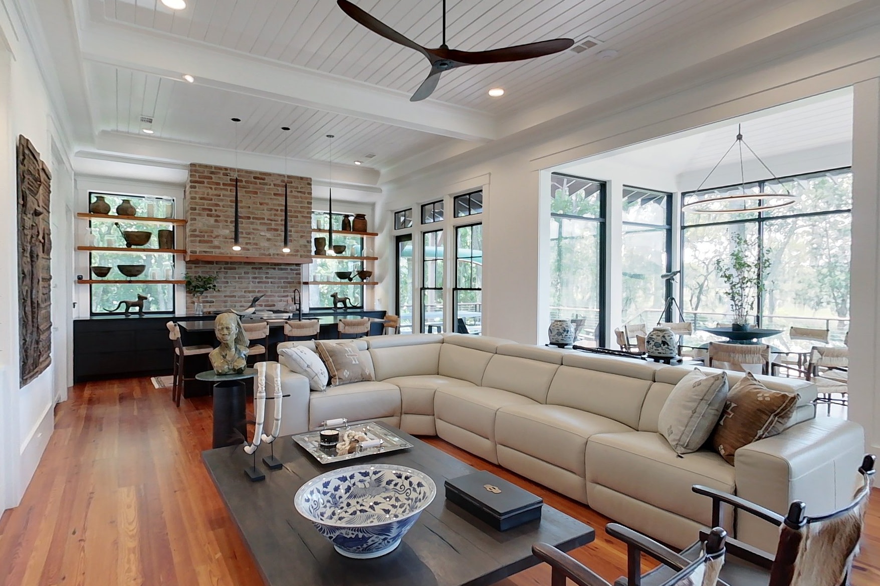 img 028 (23) main lounge and kitchen