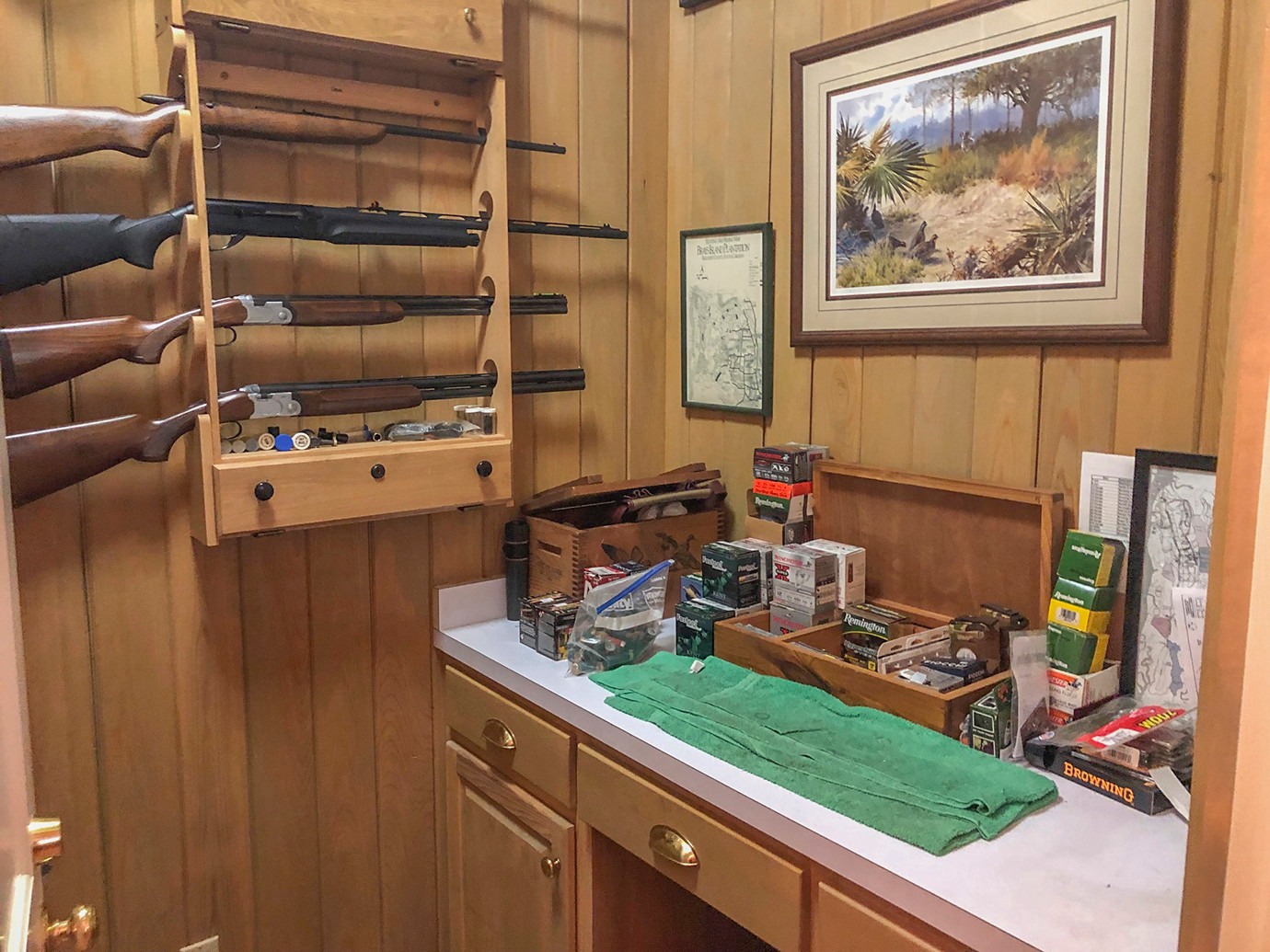E gun room
