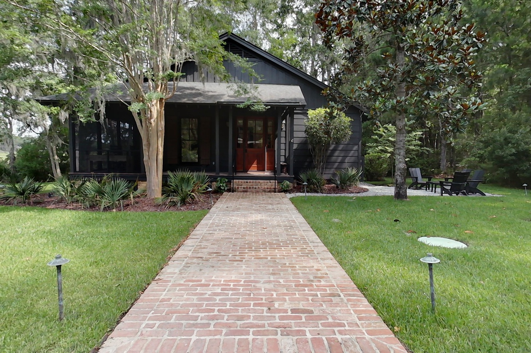 img 003 (29) outside of guest house