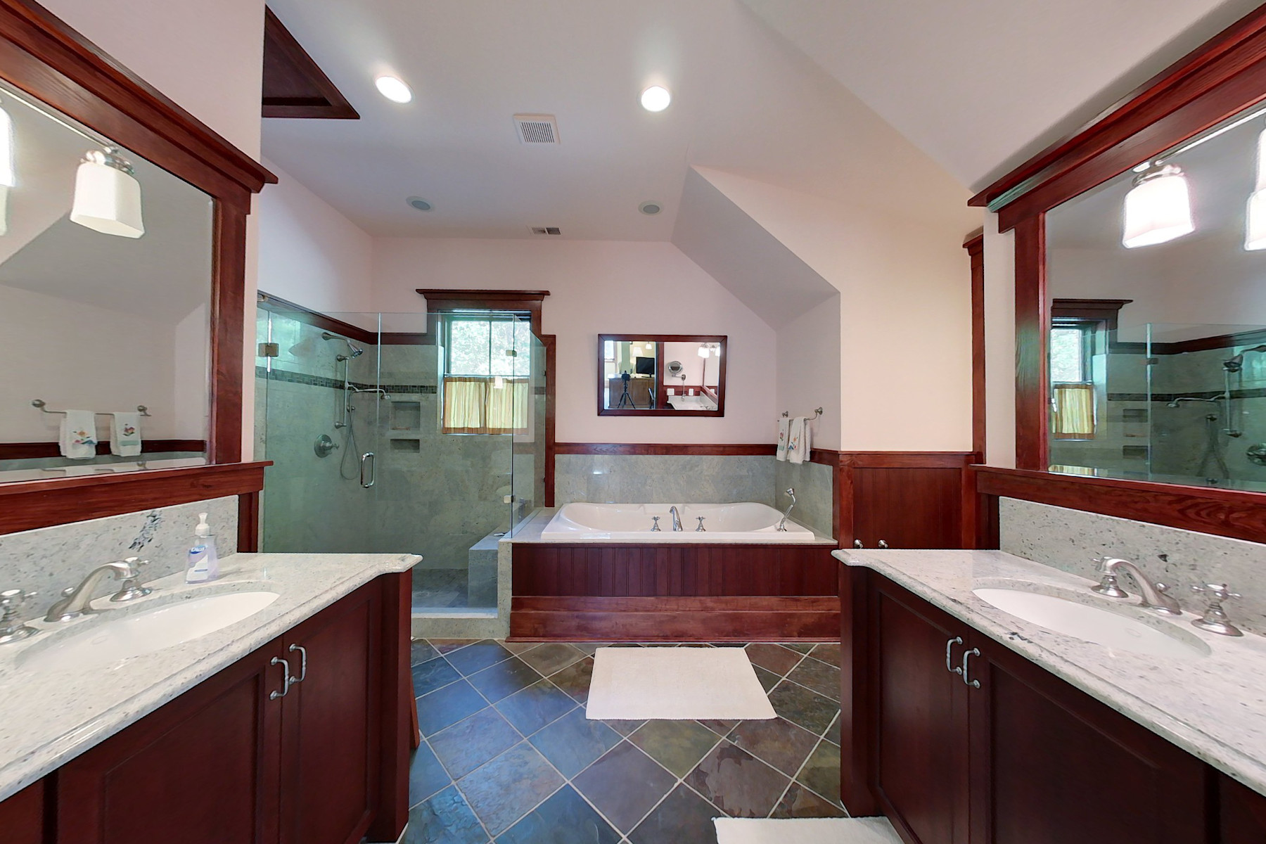 MasterBath1