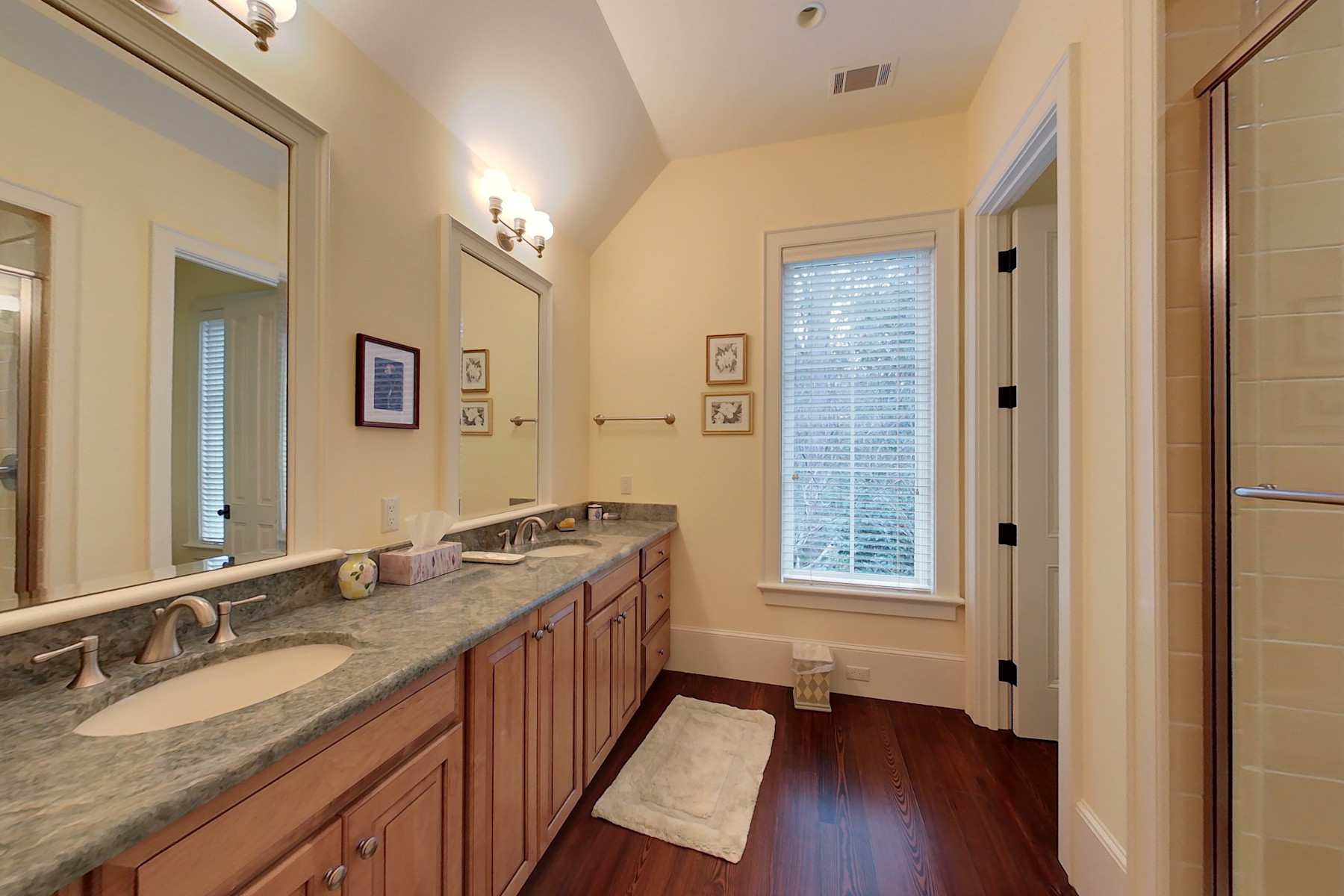 guest bath (double green counters)