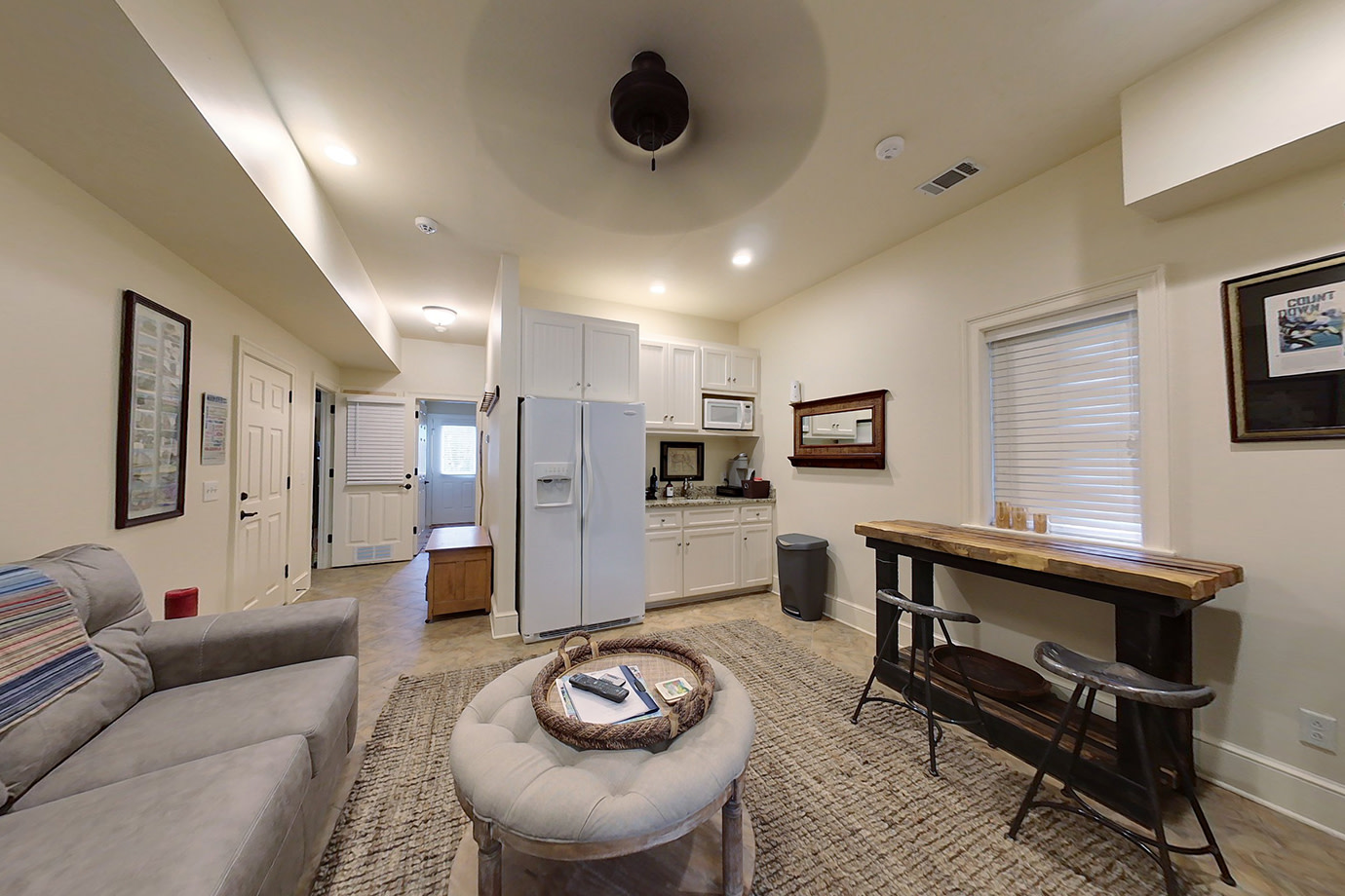 s guest sittingroom 2