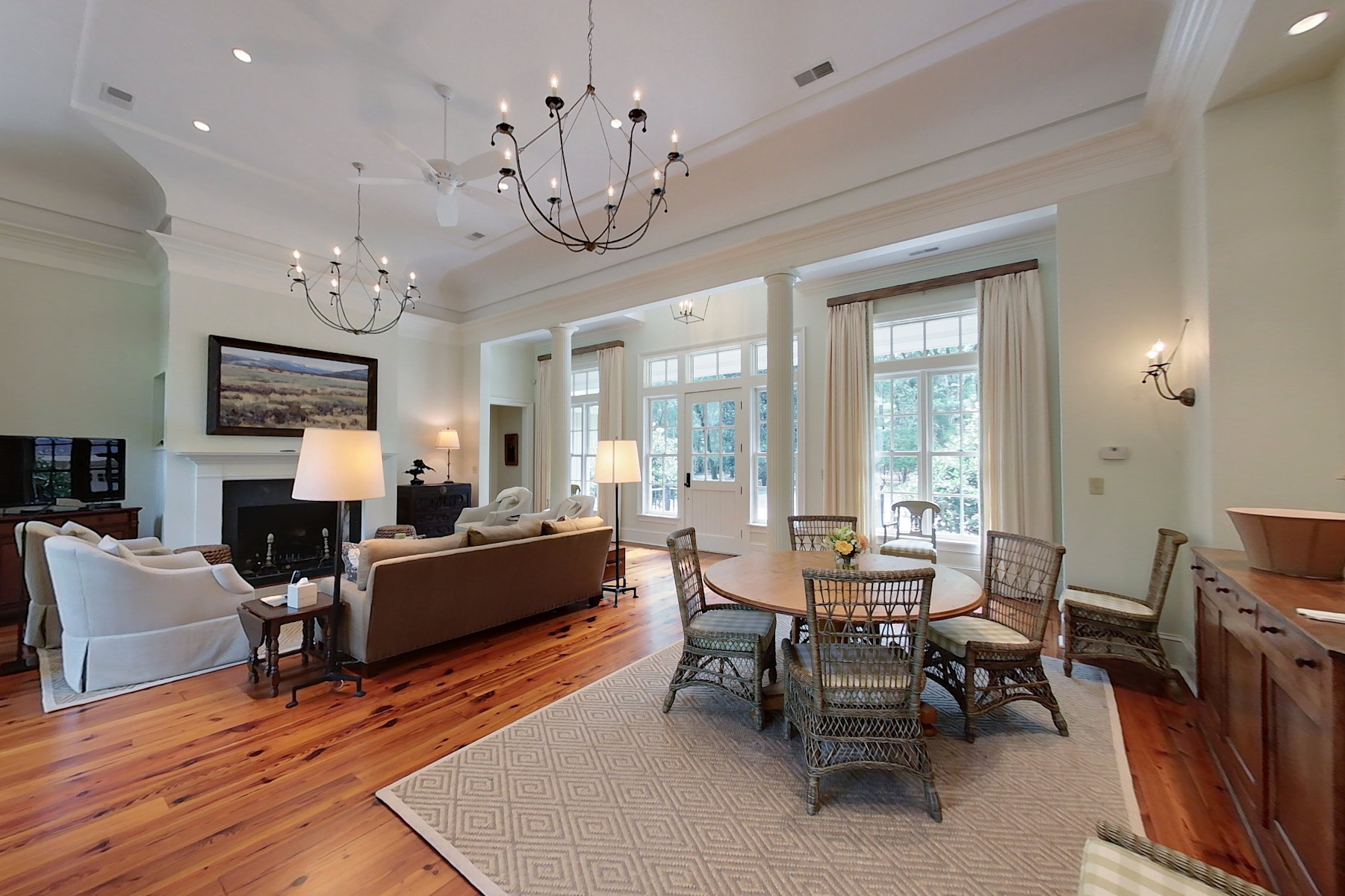 LivingRoom DiningRoom