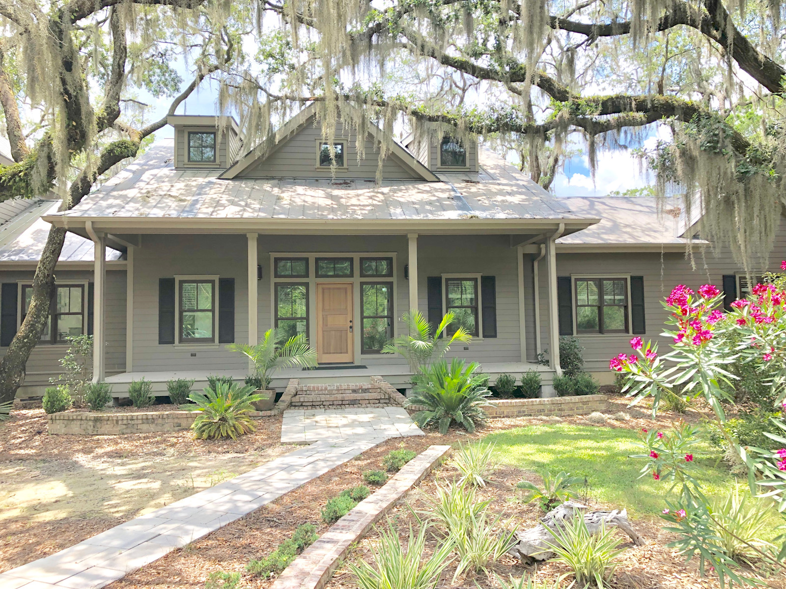26-Pinckney-Landing-DSC 2735-1050x668